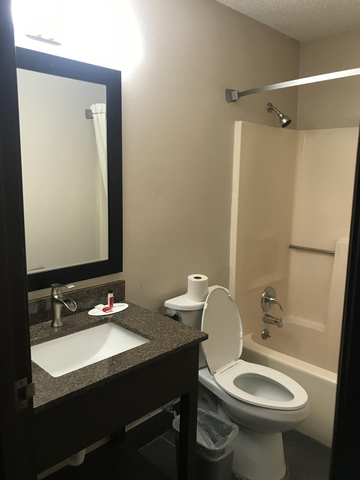Super 8 By Wyndham Lenexa Overland Park Area/Mall Area Bagian luar foto